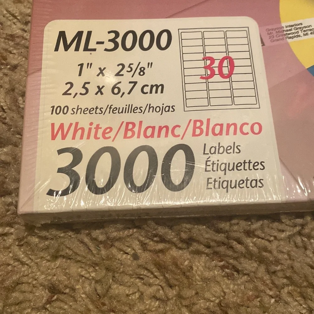 Laser/Ink Jet Labels. 100 sheets. 3000 labels. Self-Adhesive.
